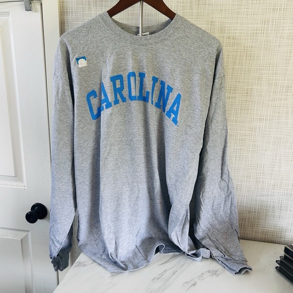 Gildan Other - UNC North Carolina Tar Heels T-Shirt XLarge Licensed Collegiate Long Sleeves CCC